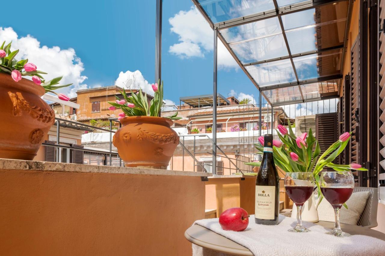 Lovely Spanish Steps With Balcony Apartment Rome
